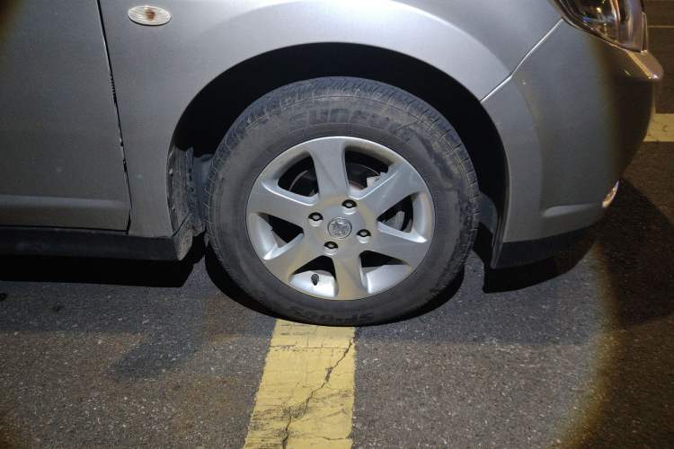 Used Venucia D50 2012 1.6L Manual Luxury Edition
