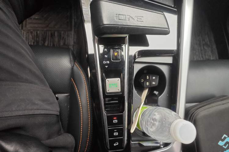 Used MG ONE 2022 α-Smart Sports Series 1.5T Standard Edition Gear Lever