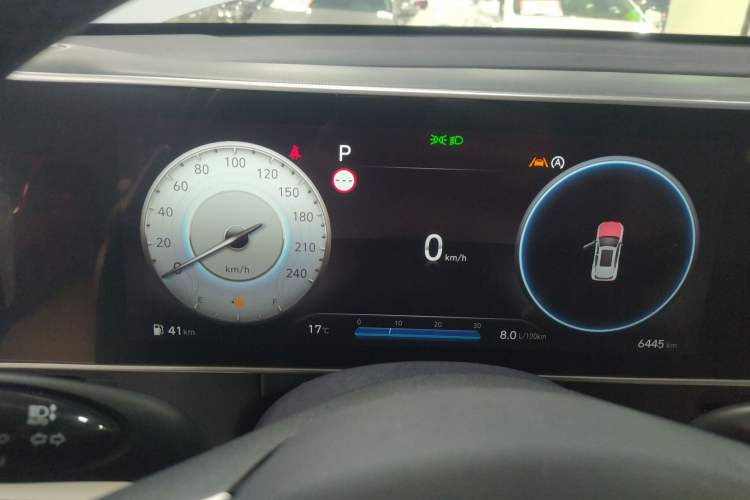 Used Hyundai ix35 2023 Musso 2.0L Flagship Edition TOP