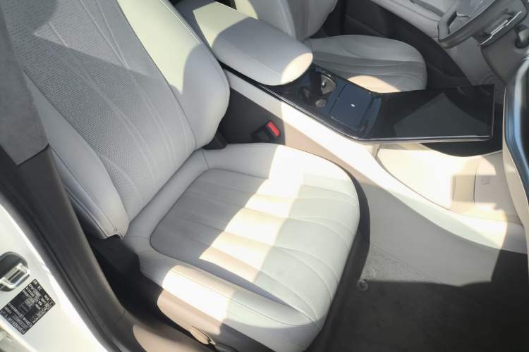 Used IM L7 2022 Dynamic Model
