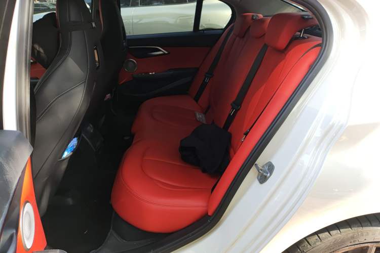 Used BMW 1 Series 2023 125i M Sport Night Edition
