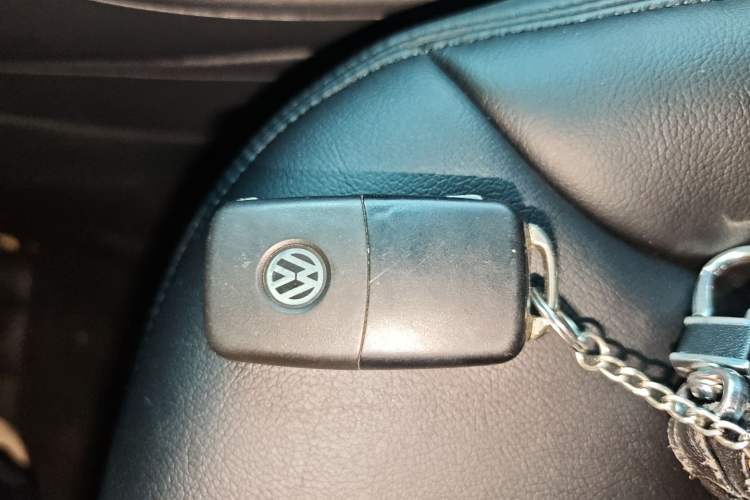 Used Volkswagen Polo 2016 1.6L Automatic Comfort Model