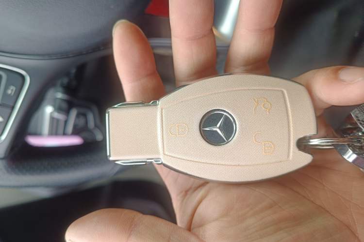 Used Mercedes-Benz C-Class 2017 Restyled C 180 L Fashion Edition Sport Version
