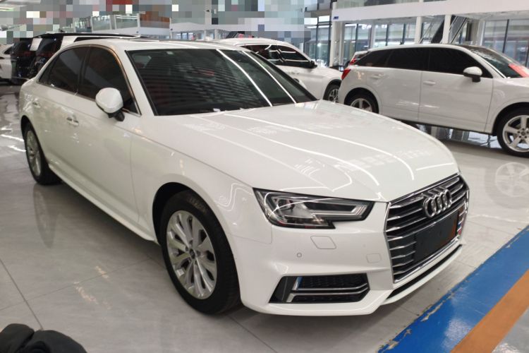 Used Audi A4L 2019 40 TFSI Ambition Version China V Front Right 45 Deg