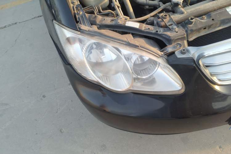 Used BYD F3 2013 1.5L Automatic Standard Edition Right Front Headlight