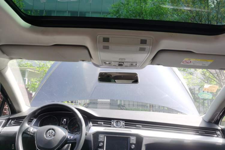 Used Volkswagen Magotan 2019 330TSI DSG Leading Edition China V Standard Headliner