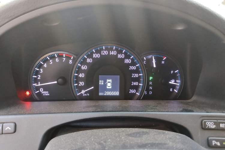 Used Toyota Crown 2012 2.5L Royal Leather Edition
