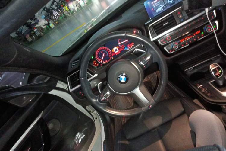 Used BMW 3 Series GT 2020 320i M Sport Night Edition
