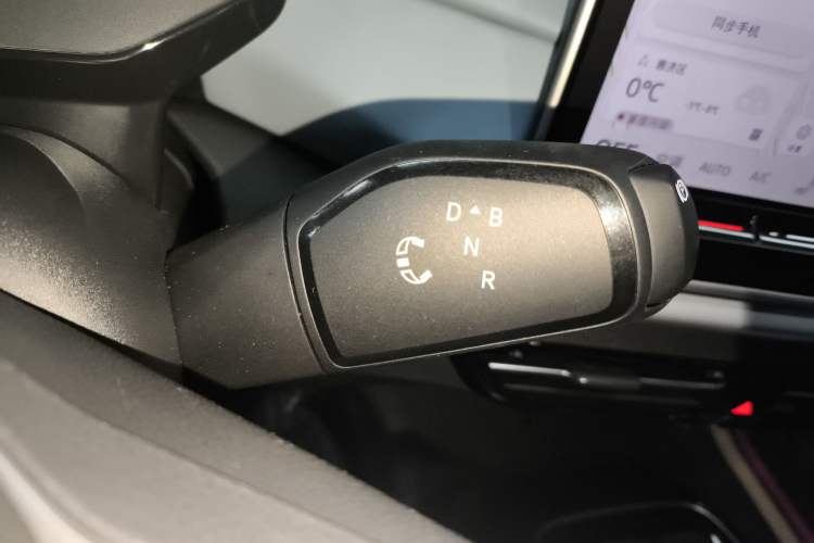 Used Volkswagen ID.4 X 2025 Smart Version Pure & Intelligent Enjoyment Edition
