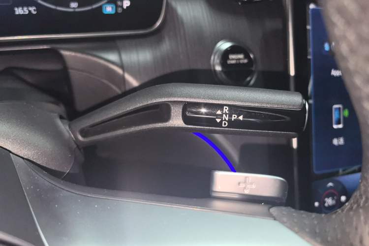 Used Mercedes-Benz C-Class New Energy 2024 Facelift C 350 eL Gear Lever