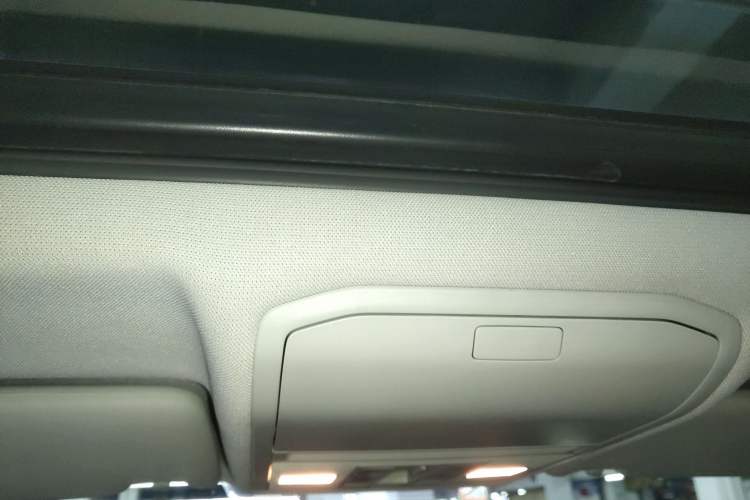 Used Volkswagen C-TREK 2018 230TSI DSG Comfort Model