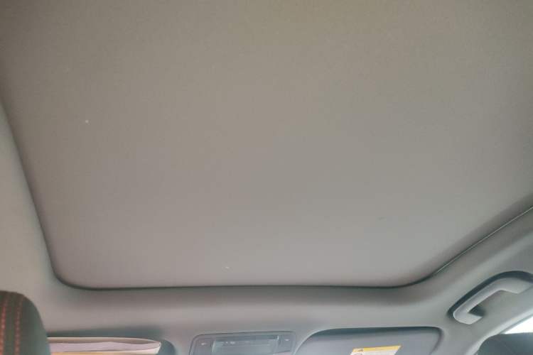 Used Dongfeng Aeolus Yixuan GS 2021 230T Automatic Star-Chasing Warrior Edition Headliner