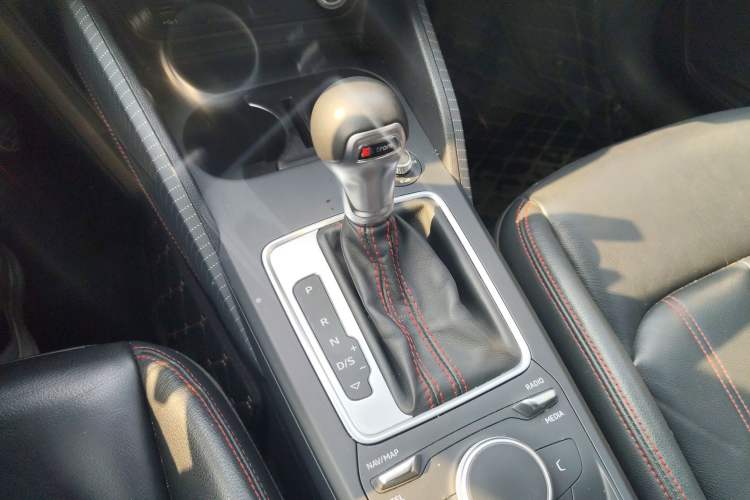 Used Audi Q2L 2022 35 TFSI Progressive Dynamic Edition