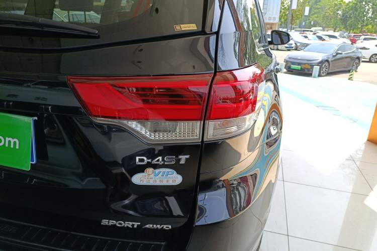 Used Toyota Highlander 2018 2.0T Four-Wheel Drive Luxury Version 7 Seats China VI Standard