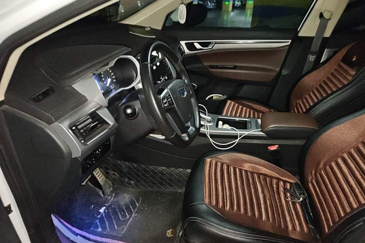 Used Geely Auto Emgrand GS 2018 Lingchao Edition 1.4T Automatic ZhenShang Smart Connectivity Model