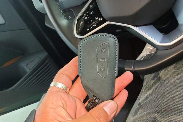 Used Volkswagen ID.4 X 2025 Smart Version Pure & Intelligent Enjoyment Edition