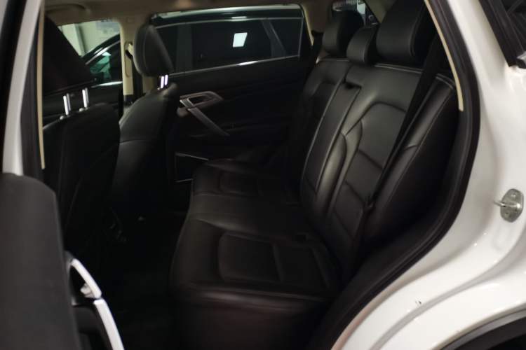 Used Geely Auto Emgrand X7 Sport 2016 1.8TD Automatic Smart Connectivity Version Left Rear Seat