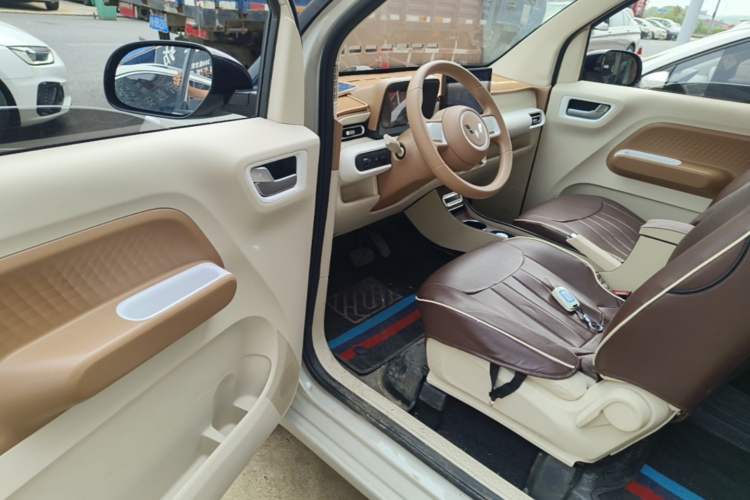 Used Wuling Hongguang MINIEV 2024 3rd Generation 215km Youth Edition Driver Seat