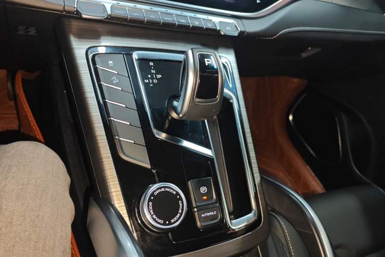 Used Geely Auto Emgrand X7 Sport 2020 1.8TD DCT Smart Connect PRO