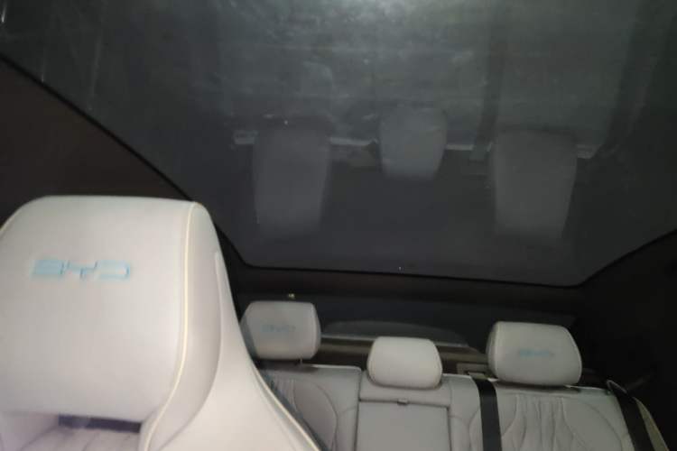 Used BYD Seal 2022 550 km Standard Range Rear-Wheel Drive Elite Version
