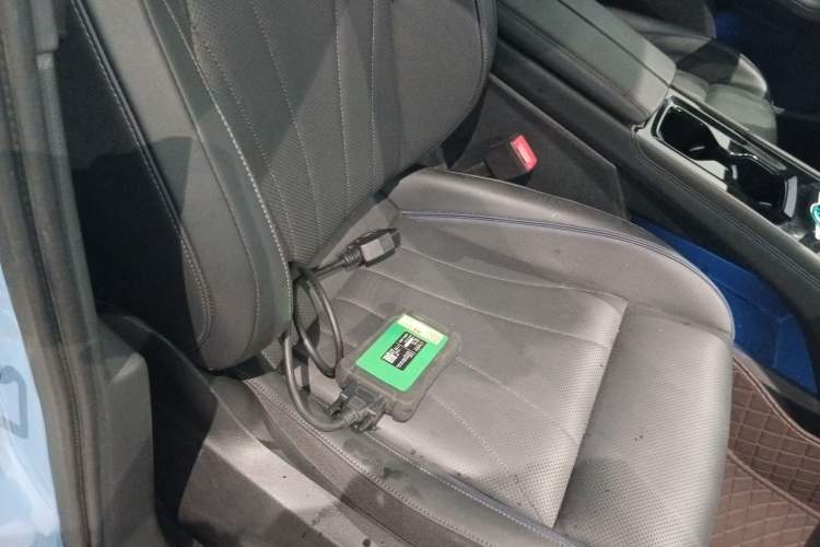 Used Volkswagen Tiguan L 2024 PRO 380TSI Four-Wheel Drive R-Line Smart Edition Right Front Seat