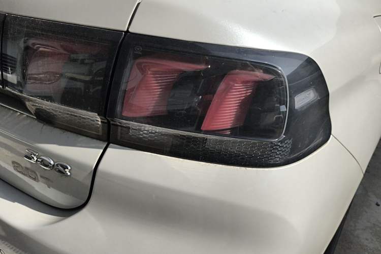 Used Peugeot 308 2019 1.6L Automatic Luxury Version China V Standard Right Rear Taillight