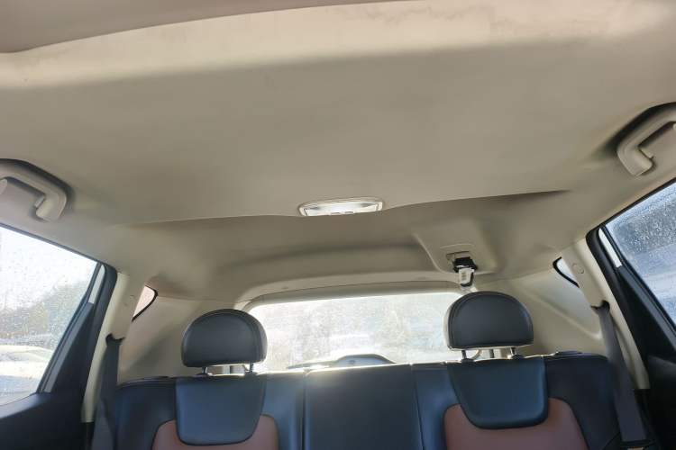 Used Geely Auto Vision X6 2018 1.4T CVT 4G Connected Luxury Version