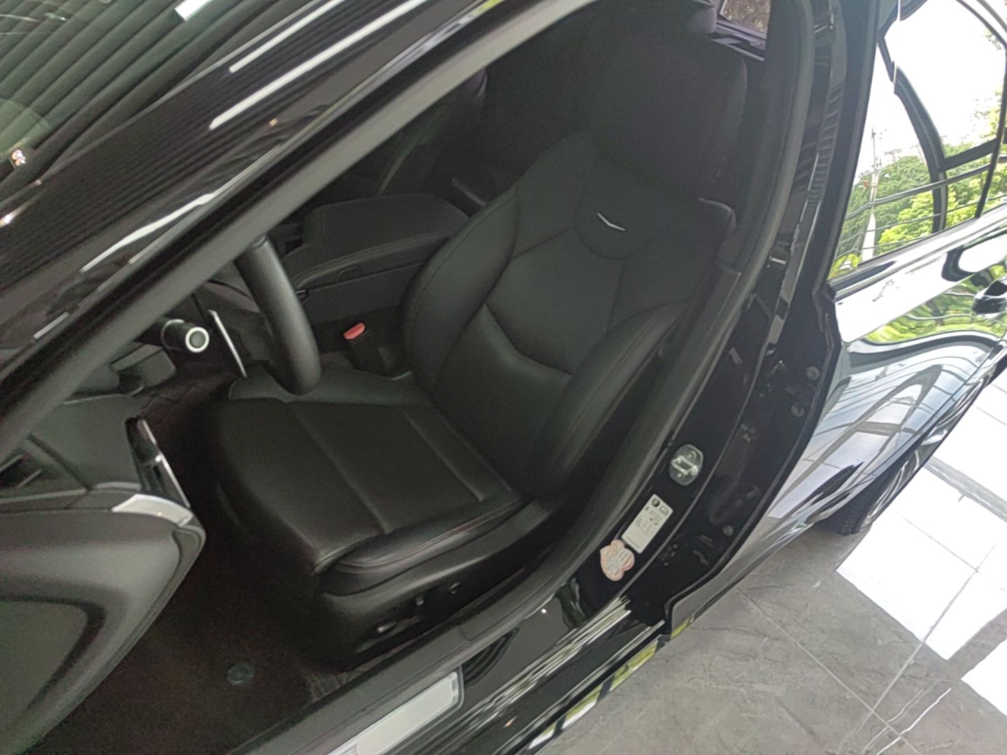 Vordere Reihe im Auto