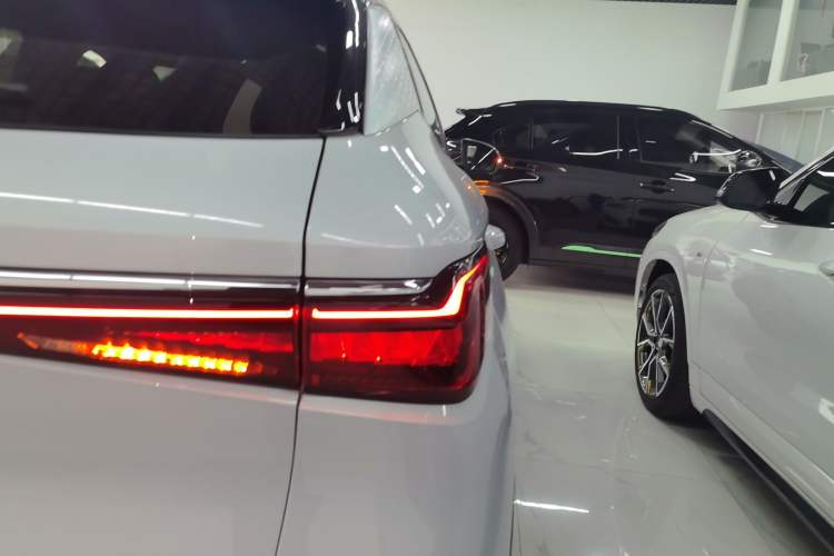 Used BYD Yuan PLUS 2022 430 km Luxury Version
