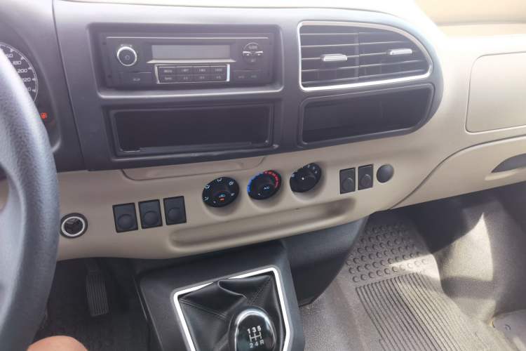 Used JMC Transit 2020 2.8T Business-Grade Long-Wheelbase Mid-Roof 9-Seater China V Emission Standard JX493