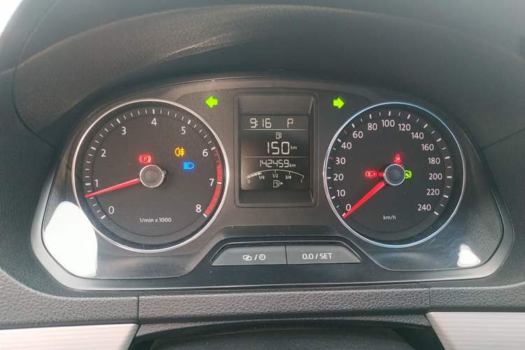 Used Volkswagen Jetta 2015 1.4TSI Automatic Sport Model
