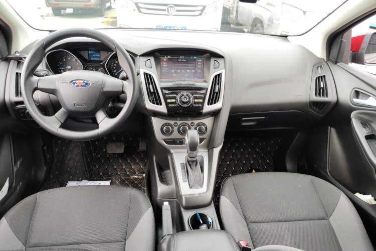 Used Ford Focus 2012 Hatchback 1.6L Automatic Comfort Model
