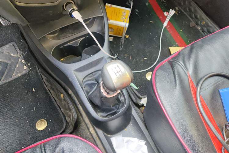 Used Nissan Livina 2013 Jingrui 1.6XL Manual Comfort Edition
