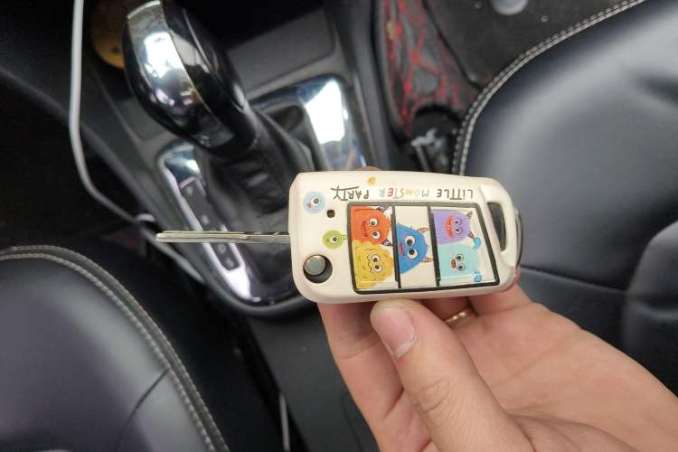 Used Volkswagen Jetta 2015 Value Edition 1.6L Automatic Fashion Version Vehicle Key