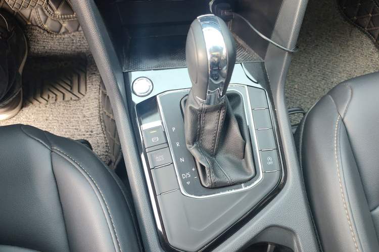 Used Volkswagen Tharu 2022 280TSI Two-Wheel Drive Comfort Edition