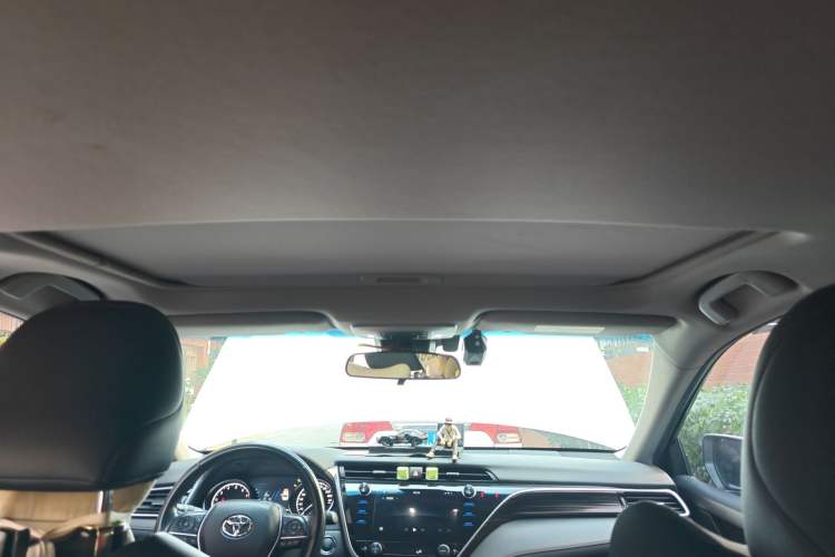 Used Toyota Camry 2019 Revised Version 2.0G Luxury Edition