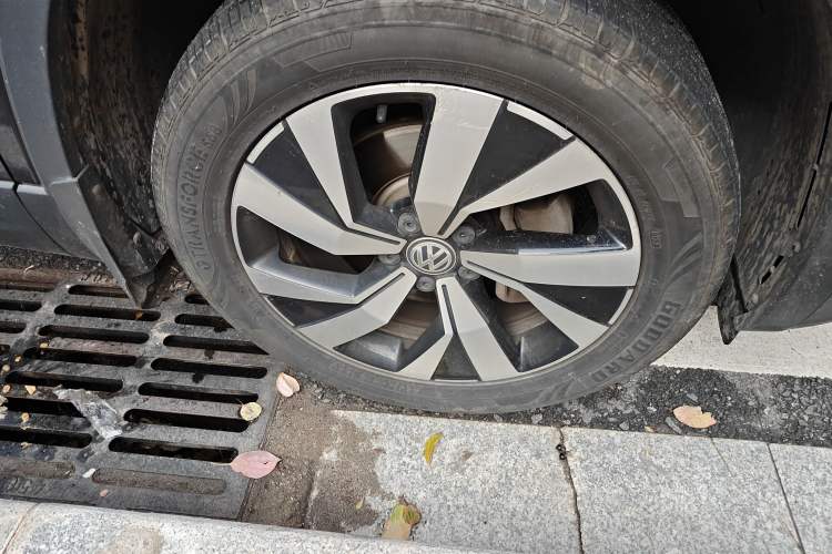 Used Volkswagen Tayron 2020 330TSI Two-Wheel Drive Luxury Smart Connectivity Version
