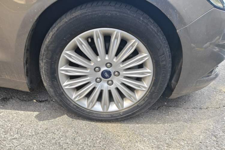 Used Ford Mondeo 2013 2.0L GTDi 200 Luxury Model