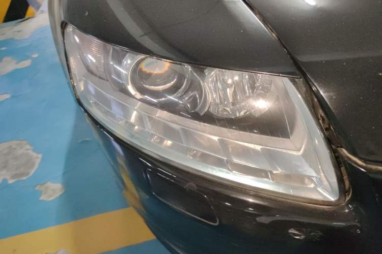 Used Audi A6L 2005 3.0L Technology Leading Edition Right Front Headlight