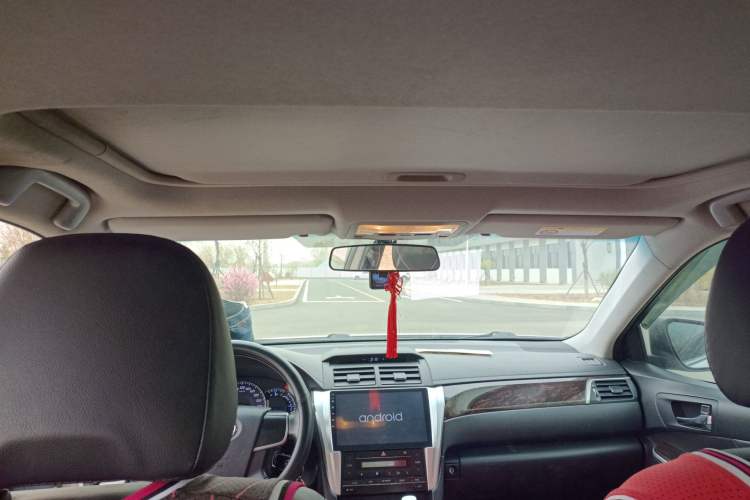 Used Toyota Camry 2015 2.0G Premier Edition
