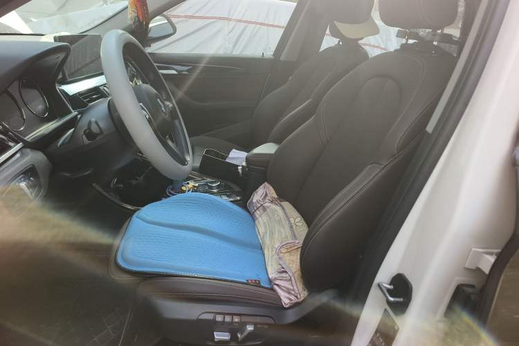 Used BMW X1 2021 Restyled sDrive25Li Leading Edition Left Front Seat