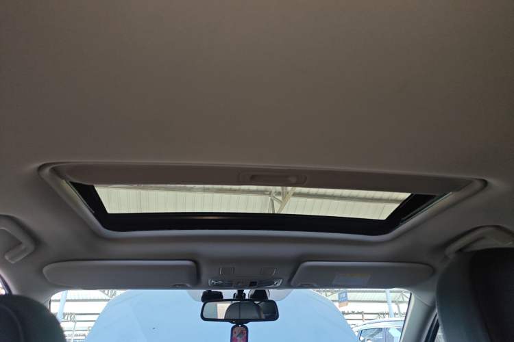 Used Mitsubishi Outlander 2020 2.4L 4x4 Zhi Xiang Edition 7-Seater
