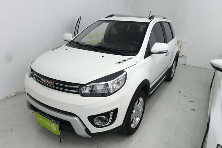 Used Haval H1 2017 Red-Label 1.5L AMT Luxury Model Guazi used car, China used car export, Used car for sale, Used  cars, Cheapest cars for sale