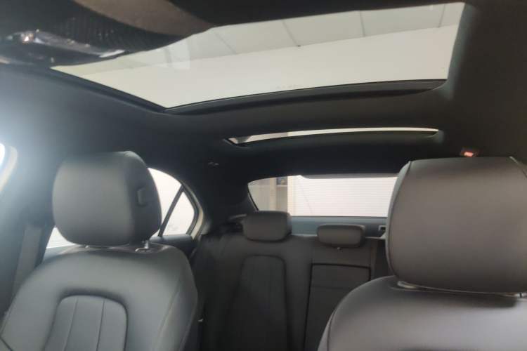 Used Mercedes-Benz A-Class 2022 Restyled A 200 L Sport Sedan Fashion Version Headliner