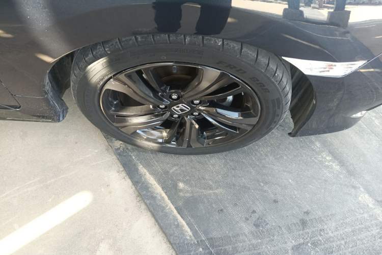 Used Honda Civic 2019 220TURBO CVT Dynamic Edition China VI Emission Standard Right Front Wheel Hub