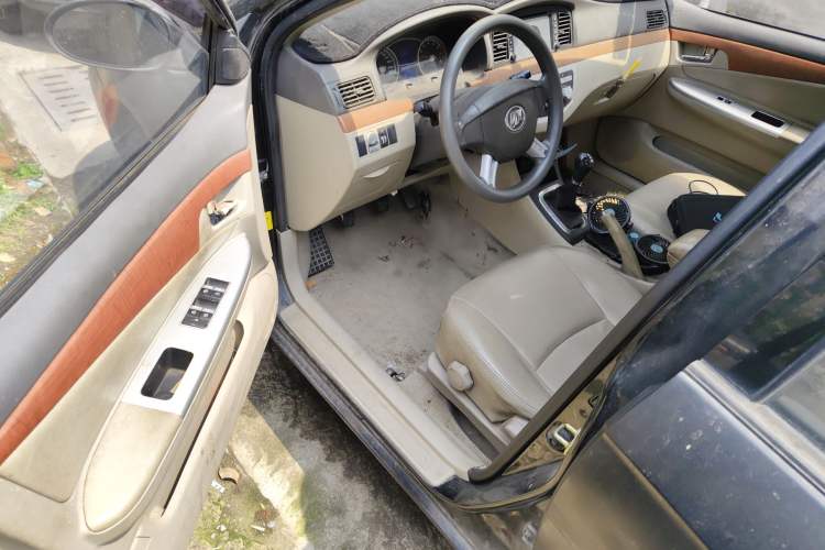 Used Lifan Auto 620 2012 1.5L Manual Comfort Type A
