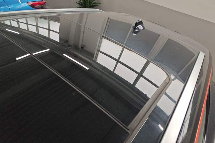 Used Lynk & Co 06 2021 1.5T Shero Pink Special Edition Roof