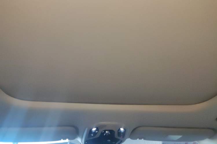 Used Lynk & Co 06 EM-P 2022 PHEV 84 km Range Pro Version