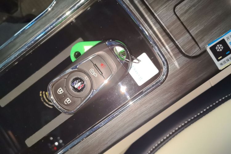 Used Buick GL8 2023 ES Lu Zun Comfort Model
