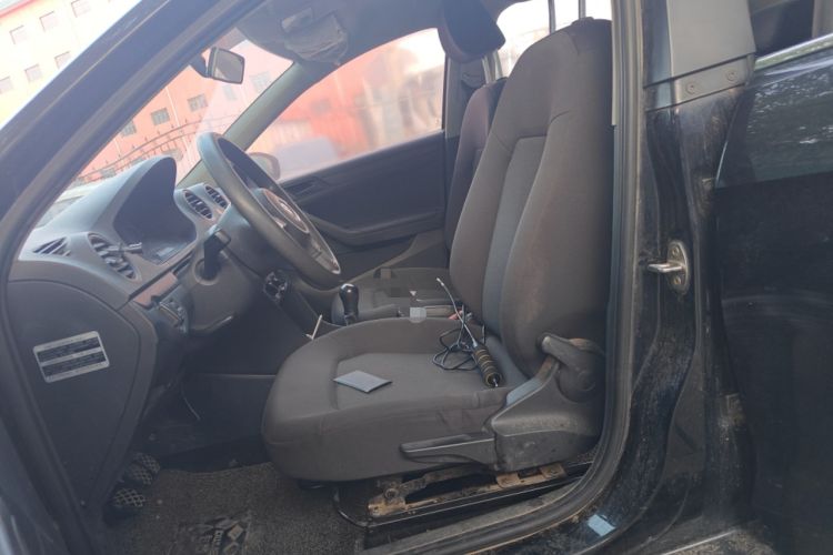 Used Volkswagen Jetta 2015 Value Edition 1.6L Manual Fashionable Style
